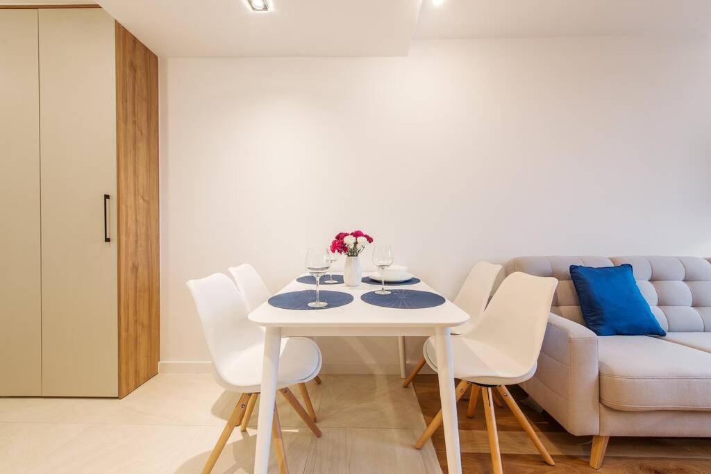 Rondo Onz P&O Serviced Apartments Βαρσοβία Εξωτερικό φωτογραφία